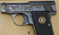 Kilka sztuk broni palnej, 1000 porcji narkotyków...[foto]