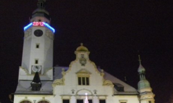 Świąteczne dekoracje na ziębickim Ratuszu