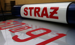 Huragan łamie drzewa i przewraca ciężarówki [aktualizacja]