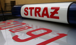 Pod Braszowicami dachowało auto