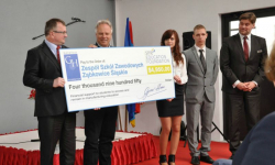 4950 dolarów dla ZSZ Ząbkowice Śląskie