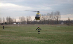 Mężczyzna spadł z wysokości, został przetransportowany helikopterem do szpitala