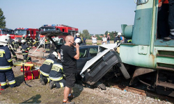 Wypadek na przejeździe kolejowym