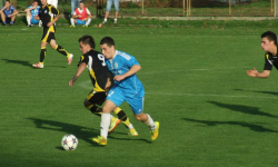 Piłka nożna: Zamek i Unia będą grać o utrzymanie