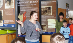 Wystawa w krosnowickiej szkole