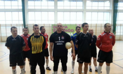 Strażacy z Ząbkowic Śląskich na czwartym miejscu w piłce halowej