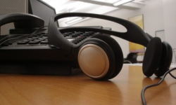 Sprawdzali swoje partnerki, montując podsłuchy