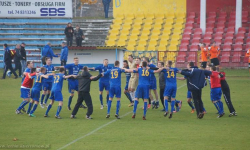 Lechia za mocna, Orzeł za burtą Pucharu Polski