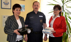 Miasto przekazało policji narkotesty do wykrywania m.in. konopi i amfetaminy