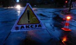 Potrącenie pijanego pieszego i kolizja na drodze wojewódzkiej