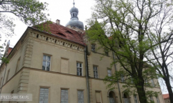 Pałac w Bobolicach kolejny raz idzie pod młotek