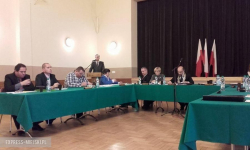 Radni zadecydowali: Kamieniec Ząbkowicki pozostanie wsią