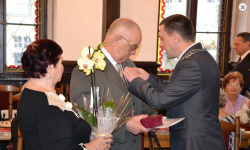 Medale dla jubilatów za długie pożycie małżeńskie