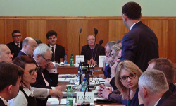 Nowej siedziby pogotowia na razie nie będzie. Radni uchwalili budżet na kolejny rok [AKTUALIZACJA]