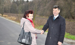 Nowe drogi i chodniki w powiecie ząbkowickim [podsumowanie roku]
