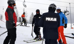 Patrole na stokach i przy domach wczasowych