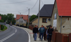 W Nowym Dworze wybudowali chodnik