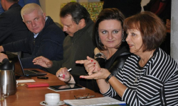 Na sesji o inwestycjach. Przedsiębiorcy wsparli stowarzyszenie, wyróżniono Mistrza Polski