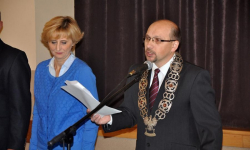 Gierki polityczne z mieszkańcami w tle. Gorąco na sesji w Kamieńcu Ząbkowickim