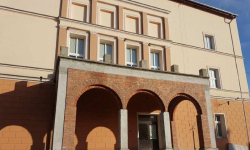 Odtworzyli historyczny taras w Kamieńcu Ząbkowickim. Prace przy GCK dobiegają końca