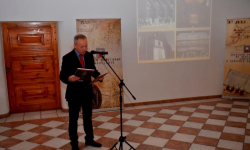 Promocja książki o sanktuariach i miejscach pielgrzymkowych. Wśród nich Bardo i Bobolice