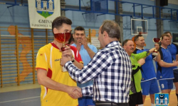 Jutro wielki mecz samorządów - gmina kontra powiat