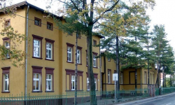 Mogą odkupić budynki po „Pszczółce” za połowę ceny