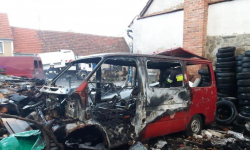 O krok od tragedii. Spłonął samochód