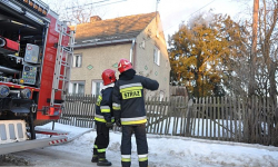 Pożar podłogi w budynku mieszkalnym