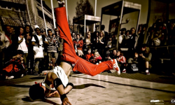 Zawody breakdance w byłym kościele. Do Srebrnej Góry przybędą b-boye z różnych stron Polski