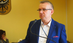 Ostra debata radnych w sprawie domu dziecka 