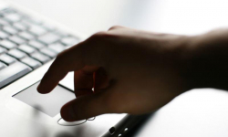 Wysłała telefon zanim otrzymała pieniądze. Padła ofiarą oszustwa