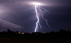 IMGW ostrzega przed burzami 