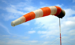 IMGW ostrzega przed silnym wiatrem