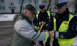 Elementy odblaskowe. Piesi wciąż o nich zapominają. Dziś wzmożone działania kontrolne