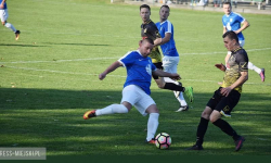 Solidny Orzeł, Unia bez punktów. Derby na remis, Ślęża na czele A-klasy