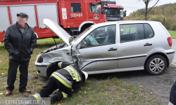 Zderzenie dwóch samochodów osobowych na krajowej „ósemce” [FOTO] [AKTUALIZACJA]
