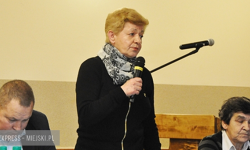 Odwołają radną na (za) bank?