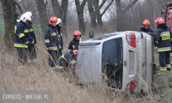 Czołowe zderzenie dwóch osobówek przed Kamieńcem Ząbkowickim [FOTO]