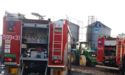 Pożar w kotłowni. W pokoju spał mężczyzna. Z pomocą ruszyli sąsiedzi i zapobiegli tragedii