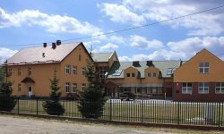 Będzie jedna szkoła, ale w dwóch budynkach