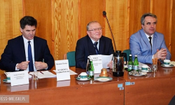 Oszukana radna. Planowane inwestycje drogowe znów wzbudziły emocje na sesji powiatu