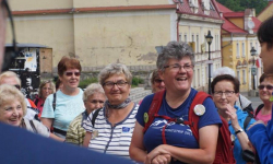 Aktywni seniorzy, czyli VI Marsz Nordic Walking w Złotym Stoku 