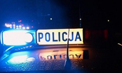 Kolizja na drodze krajowej nr 46 między Złotym Stokiem a Mąkolnem. Kierowca uciekł