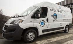 Naukobus z Centrum Nauki Kopernik pojawi się w Srebrnej Górze