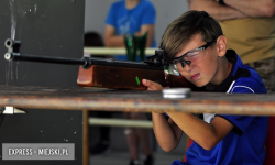 W piątek rywalizowały dzieciaki, w sobotę dorośli. Piknik strzelecki w Ząbkowicach Śląskich [foto]