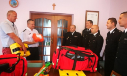 Strażacy-ochotnicy z gminy Bardo otrzymali nowy sprzęt