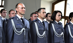 Święto Policji w Srebrnej Górze. Mundurowi otrzymali awanse i odznaczenia [foto]