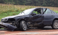 Audi wypadło z drogi na krajowej ósemce [foto]
