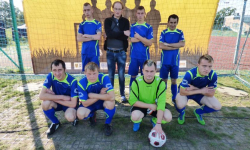 Trzecie miejsce podopiecznych DPS „Zamek” Opolnica w prestiżowym turnieju piłki nożnej